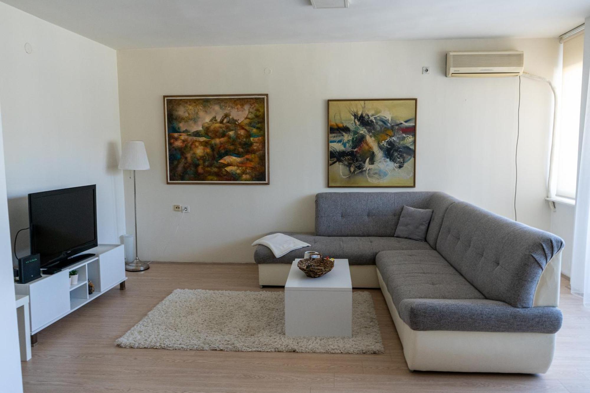 Apartment In City Center Of Skopje Exterior photo